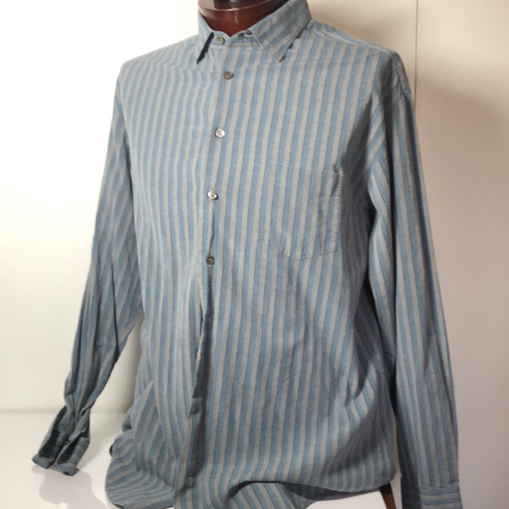 Armani Collezioni L casual dress shirt long sleeve button up blue and grey strip
